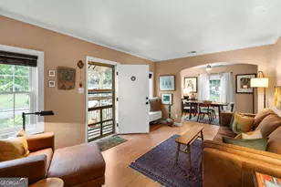 2130 Hanson St, Savannah, GA 31404 - Photo 3