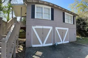 984 Byron Dr, Atlanta, GA 30310 - Photo 1