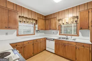 151 Rock Creek Rd, Toccoa, GA 30577 - Photo 15