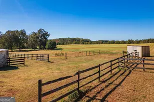 724 Teamon Rd, Griffin, GA 30223 - Photo 13