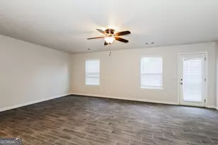 1924 Simmons Ln, Hampton, GA 30228 - Photo 3