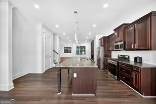 712 Avondale Hills Dr, Decatur, GA 30032 - Photo 7