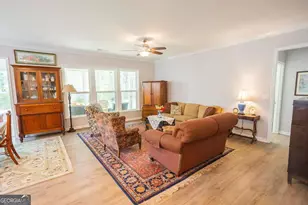 1304 Bugle Ct, Griffin, GA 30223 - Photo 17