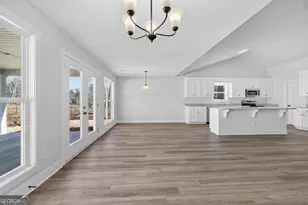 142 Brockton Wy, Winder, GA 30680 - Photo 11