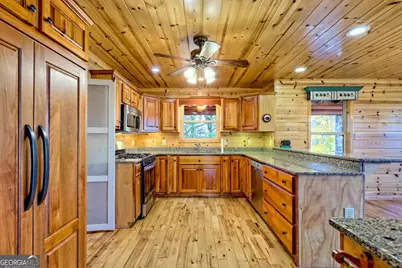 1929 Lakeview Summit Drive, Young Harris, GA 30582 - Photo 15