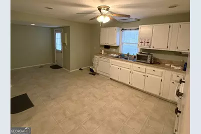 1740 Spring Street NE, Conyers, GA 30012 - Photo 7