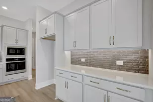 173 Club Cresswind Dr, Newnan, GA 30263 - Photo 3