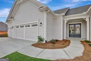 54 Club Cresswind Dr, Newnan, GA 30263 - Photo 3