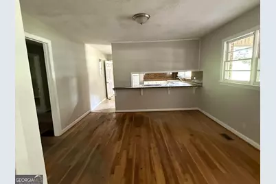 7205 Lakeview Drive SW, Covington, GA 30014 - Photo 9