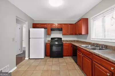 3797 Flakes Mill Road, Decatur, GA 30034 - Photo 11