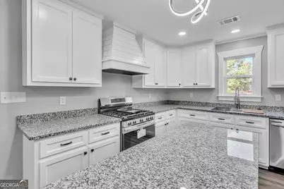 725 Arrowhead Road, Dublin, GA 31021 - Photo 11