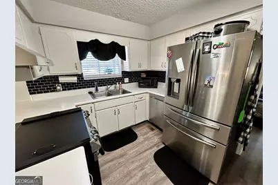 1802 W Golden Road W, Tifton, GA 31793 - Photo 11