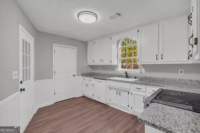 3112 Sycamore Way, Loganville, GA 30052 - Photo 19