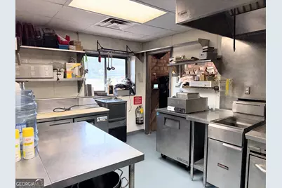 665 Main Street, Whitesburg, GA 30185 - Photo 3