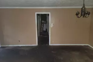 1918 E 63rd St, Savannah, GA 31404 - Photo 15
