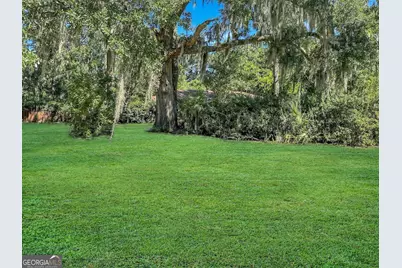 1918 E 63rd Street, Savannah, GA 31404 - Photo 11