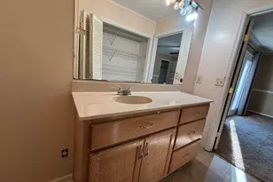 319 Country Club Rd, Cochran, GA 31014 - Photo 47