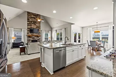 205 Duck Drive, Senoia, GA 30276 - Photo 13