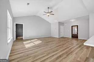 601 S Jeff Davis Dr, Fayetteville, GA 30215 - Photo 9