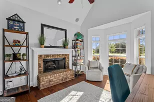 24 Demeries Lake Ct, Richmond Hill, GA 31324 - Photo 9