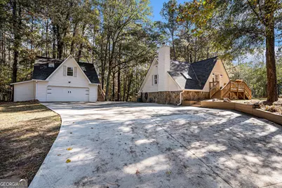 4275 Troupe Smith Road SE, Conyers, GA 30094 - Photo 3