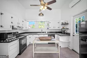 295 S Lewis St, Metter, GA 30439 - Photo 15