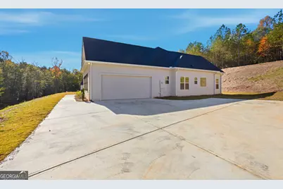 327 Ayers Creek Drive, Toccoa, GA 30577 - Photo 35