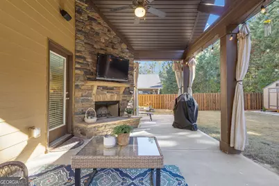 9 Marvin Gardens, Sharpsburg, GA 30277 - Photo 3