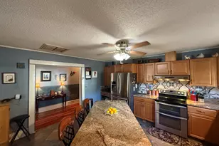 219 N College St, Pembroke, GA 31321 - Photo 7