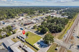 383 1st St, Folkston, GA 31537 - Photo 77