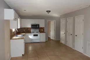 114 Lindsey Ct NE, Calhoun, GA 30701 - Photo 13