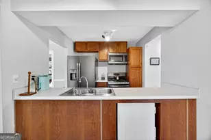 840 Brandy Oaks Ln, Stone Mountain, GA 30088 - Photo 11