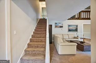 840 Brandy Oaks Ln, Stone Mountain, GA 30088 - Photo 5