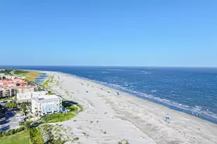 1028 Beachview Dr, Saint Simons, GA 31522 - Photo 3