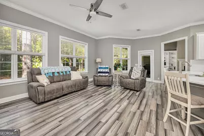 109 Harbor Pointe Drive, Brunswick, GA 31523 - Photo 9