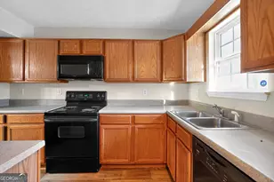 6344 Wellington Walk Way, Lithonia, GA 30058 - Photo 11