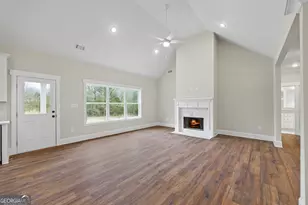 570 Davis Rd, Jefferson, GA 30549 - Photo 15