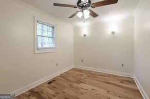 248 W River Bend Dr, Eatonton, GA 31024 - Photo 15