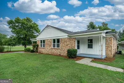 175 E Main Street #B, Rutledge, GA 30663 - Photo 1