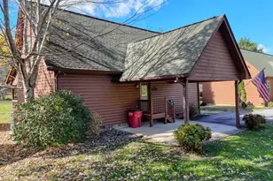 3558 Riverfront Ln, Hiawassee, GA 30546 - Photo 3