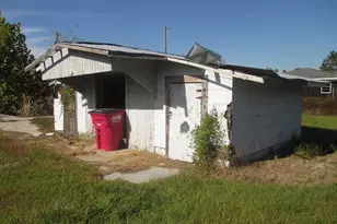 126 Ocmulgee St, Lumber City, GA 31549 - Photo 5