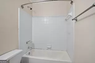 3713 Red Rose Ct, Loganville, GA 30052 - Photo 9