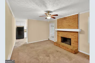 6405 Swift Creek Drive, Lithonia, GA 30058 - Photo 9