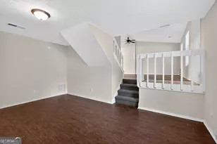 5789 Dorian Ct, Lithonia, GA 30058 - Photo 5