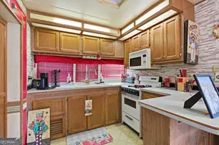 105 Holiday Loop, Cleveland, GA 30528 - Photo 27