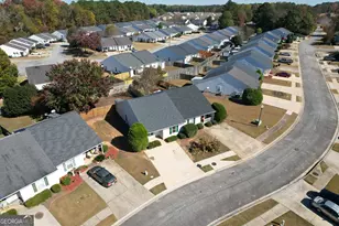 1627 Summerwoods Cir, Griffin, GA 30224 - Photo 51