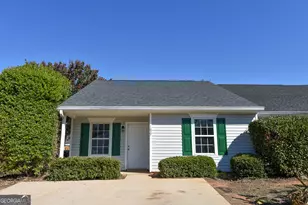 1627 Summerwoods Cir, Griffin, GA 30224 - Photo 3