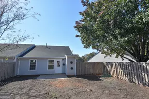 1627 Summerwoods Cir, Griffin, GA 30224 - Photo 41