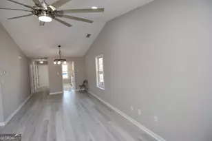 1627 Summerwoods Cir, Griffin, GA 30224 - Photo 35