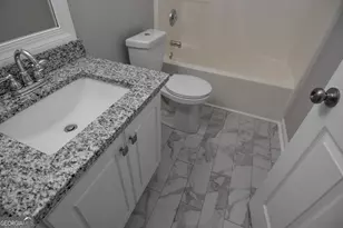 1627 Summerwoods Cir, Griffin, GA 30224 - Photo 21